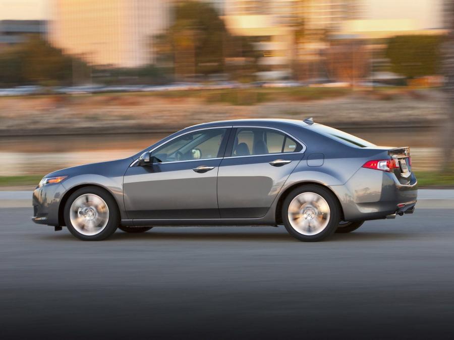  Acura TSX V6 2010 года  (фото 68 из 87)